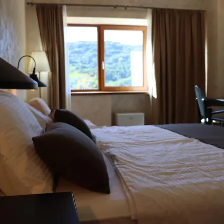 Rustikalna Soba Sa Kupaonicom Milena Bed & Breakfast *